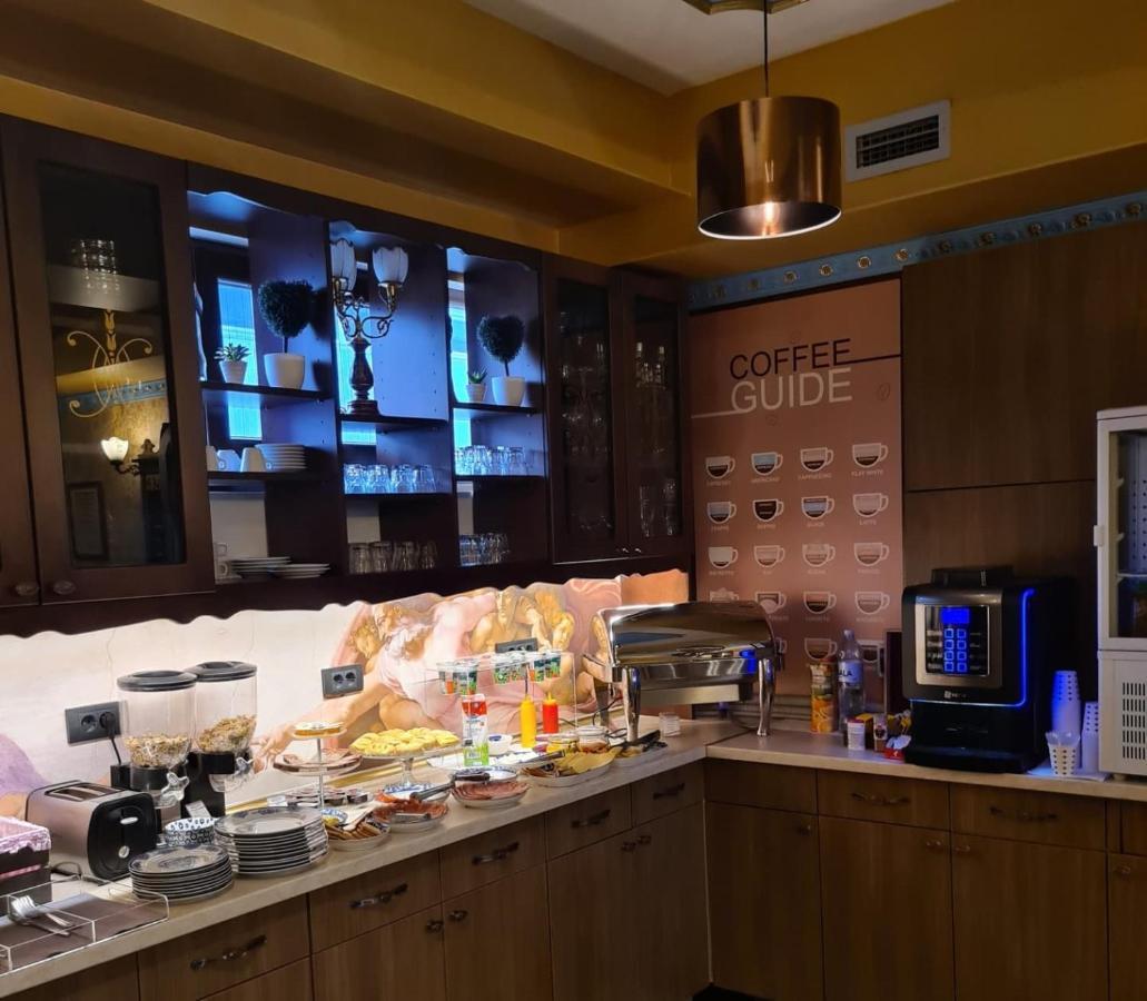 Garni Hotel & Spa Nicolo Kruševac Eksteriør billede